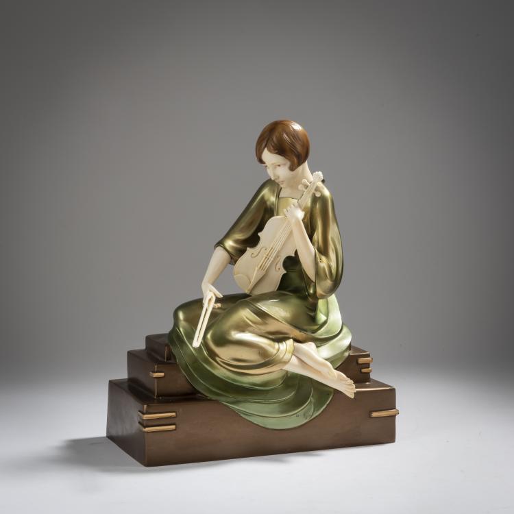 Bild 1 zu Objekt, 'Violinist', c. 1925, Paul Philippe, Rosenthal & Maeder, Berlin, 153C 448
