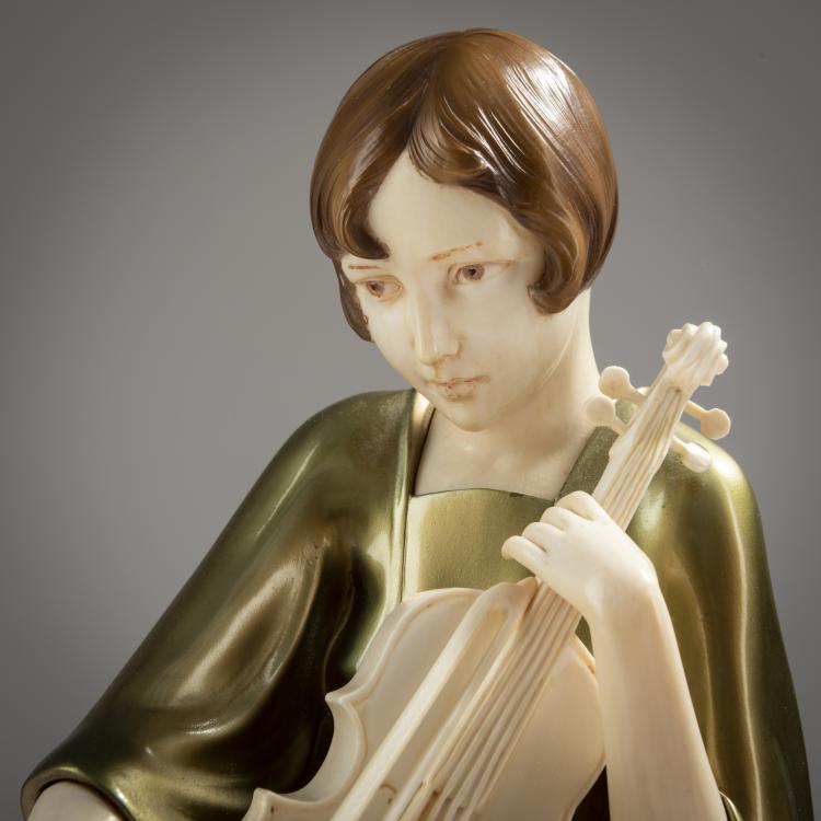 Bild 4 zu Objekt, 'Violinist', c. 1925, Paul Philippe, Rosenthal & Maeder, Berlin, 153C 448