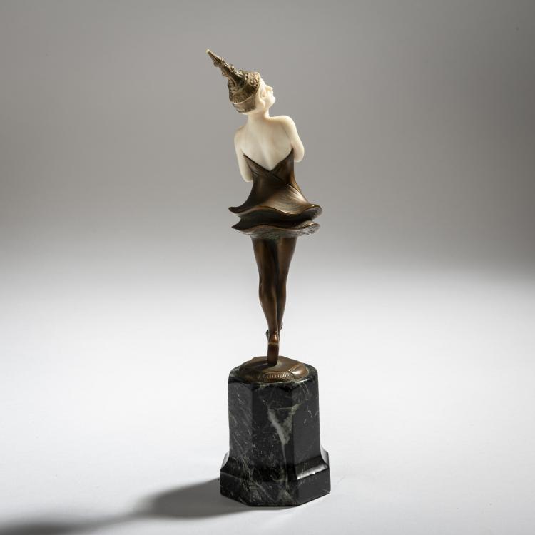 Bild 2 zu Objekt, 'Ballerina', 1920s, Richard W. Lange, Rosenthal & Maeder, Berlin, 150B 355