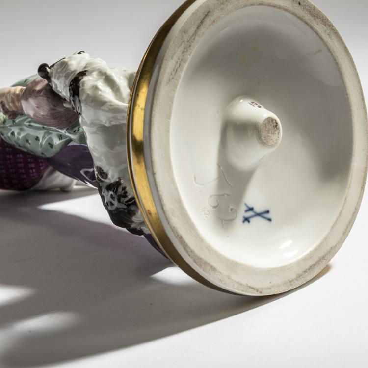 Bild 4 zu Objekt, Gardener with dog, c. 1902, Jakob Ungerer, Meissen, StPM, 150B 523