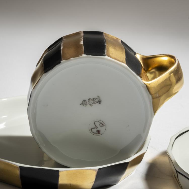 Bild 4 zu Objekt, Two coffee cups, 1910-11, Josef Hoffmann, B&ouml;ck, Josef, Wien, Pfeiffer & L&ouml;wenstein, Schlackenwerth, 150B 570