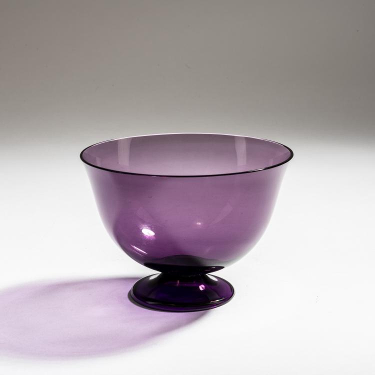 Hauptbild zu Objekt, Small bowl, c. 1915, Josef Hoffmann, B&ouml;hmen; Wiener Werkst&auml;tte, 150B 276