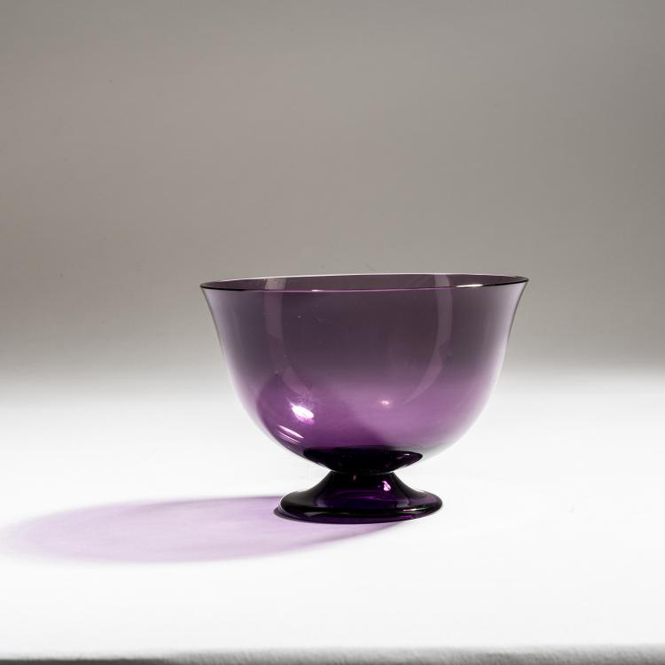 Bild 1 zu Objekt, Small bowl, c. 1915, Josef Hoffmann, B&ouml;hmen; Wiener Werkst&auml;tte, 150B 276