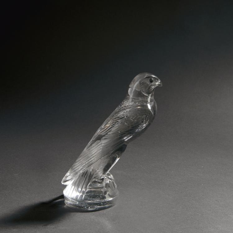 Hauptbild zu Objekt, 'Faucon' radiator cap, 1925, Ren&eacute; Lalique, Lalique, Ren&eacute;, Wingen-sur-Moder, 150A 40