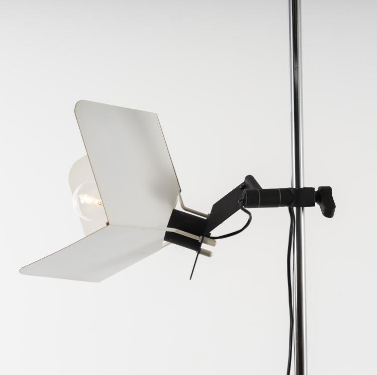 Bild 4 zu Objekt, 'Triedro' floor lamp, 1971, Joe Colombo, Stilnovo, Mailand, 151B 514