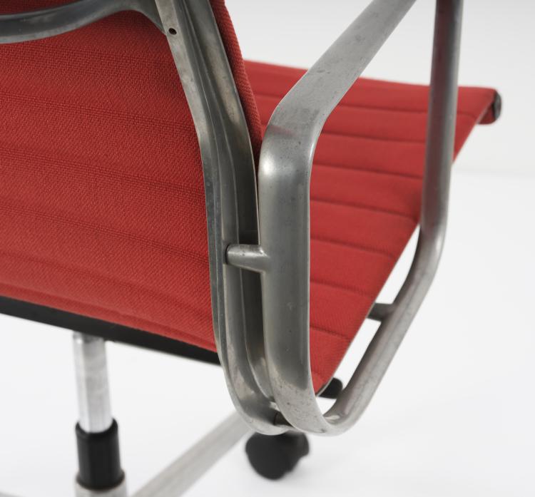 Bild 6 zu Objekt, Set of four 'Aluminium Group' desk chairs, 1958, Charles Eames,Ray Eames, ICF, Cadsana; Miller, Herman, Zeeland, 151B 381