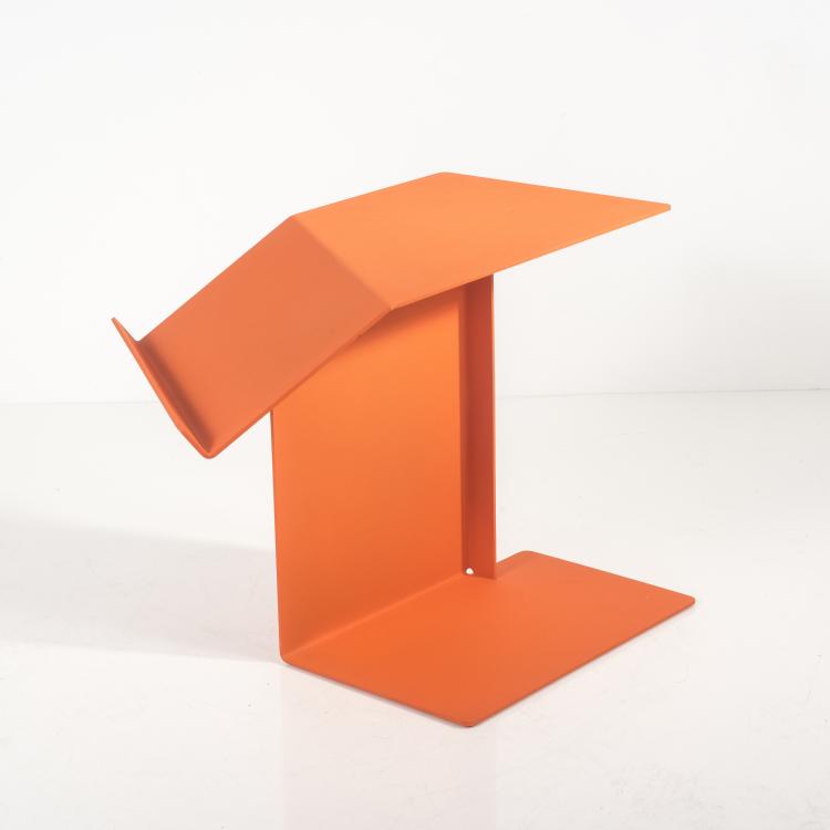 Bild 3 zu Objekt, 'DIANA F' side table, 2002, Konstantin Grcic, ClassiCon, M&uuml;nchen, 151A 173