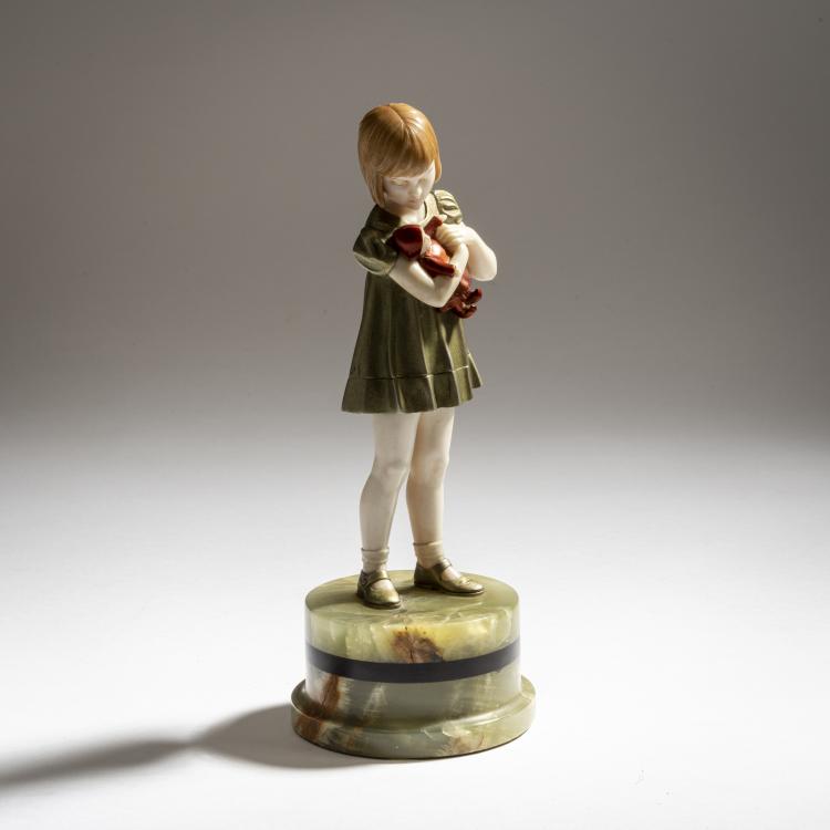 Hauptbild zu Objekt, 'Girl with a Doll', c. 1930, Ferdinand Preiss, 150B 378