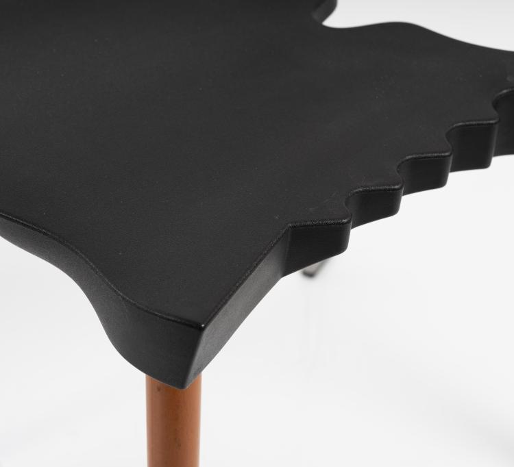 Bild 2 zu Objekt, Set of four 'Sedlak' chairs, 1992, Bořek &Scaron;&iacute;pek, Vitra Design, Weil am Rhein, 151B 597