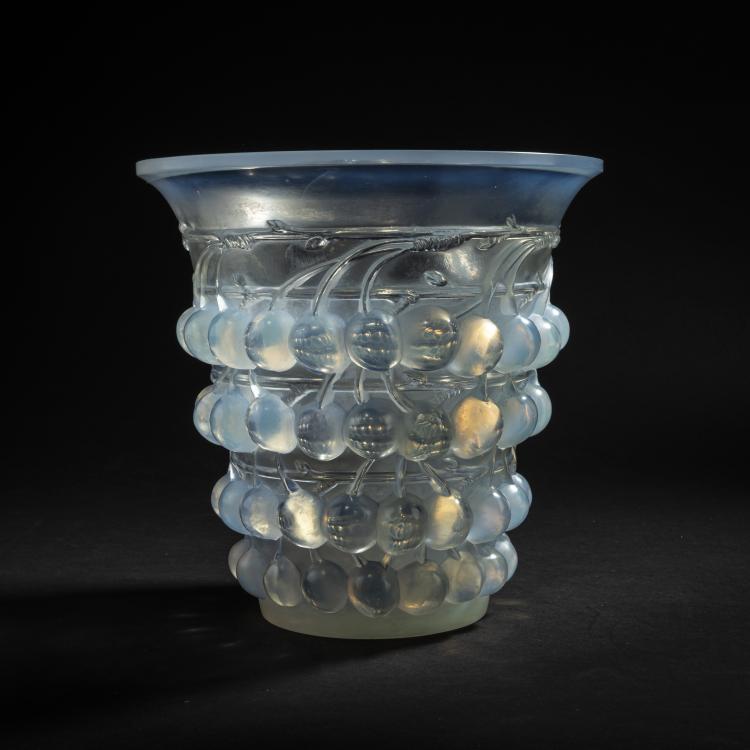 Bild 4 zu Objekt, 'Montmorency' vase, 1930, Ren&eacute; Lalique, Lalique, Ren&eacute;, Wingen-sur-Moder, 150A 68