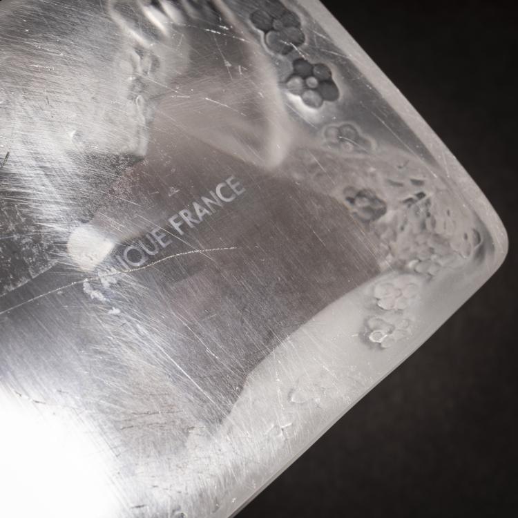 Bild 3 zu Objekt, Two statuettes 'Printemps' and 'Hiver' of the 'Quatre Saisons', 1939, Ren&eacute; Lalique, Lalique, Ren&eacute;, Wingen-sur-Moder, 150A 93