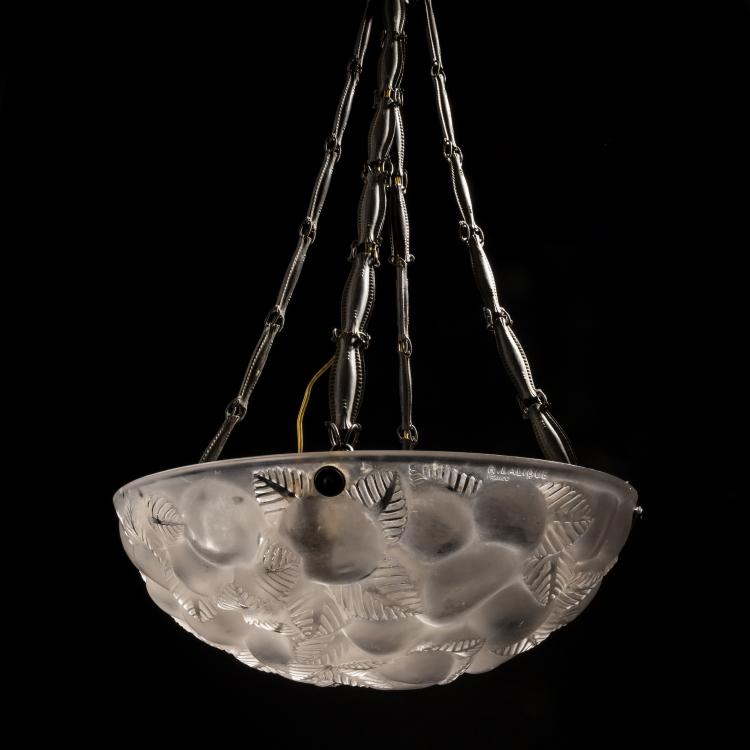 Hauptbild zu Objekt, 'Lausanne' ceiling lamp, 1929, Ren&eacute; Lalique, Lalique, Ren&eacute;, Wingen-sur-Moder, 150A 62