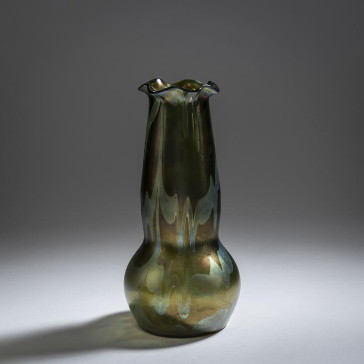 Bild 1 zu Objekt, Vase 'Ph&auml;nomen', um 1900, L&ouml;tz Wwe., Klosterm&uuml;hle, 150B 289