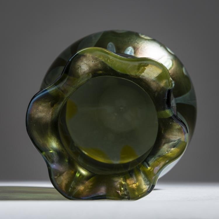 Bild 2 zu Objekt, Vase 'Ph&auml;nomen', um 1900, L&ouml;tz Wwe., Klosterm&uuml;hle, 150B 289