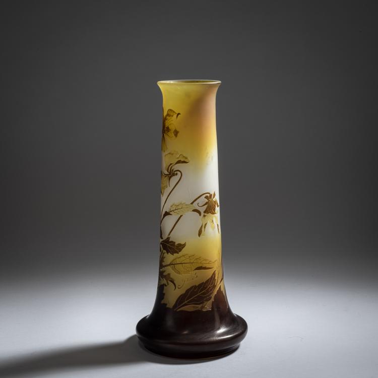 Bild 2 zu Objekt, Vase 'Pens&eacute;es', 1906-14, Gall&eacute;, Etablissements, Nancy, 150B 193