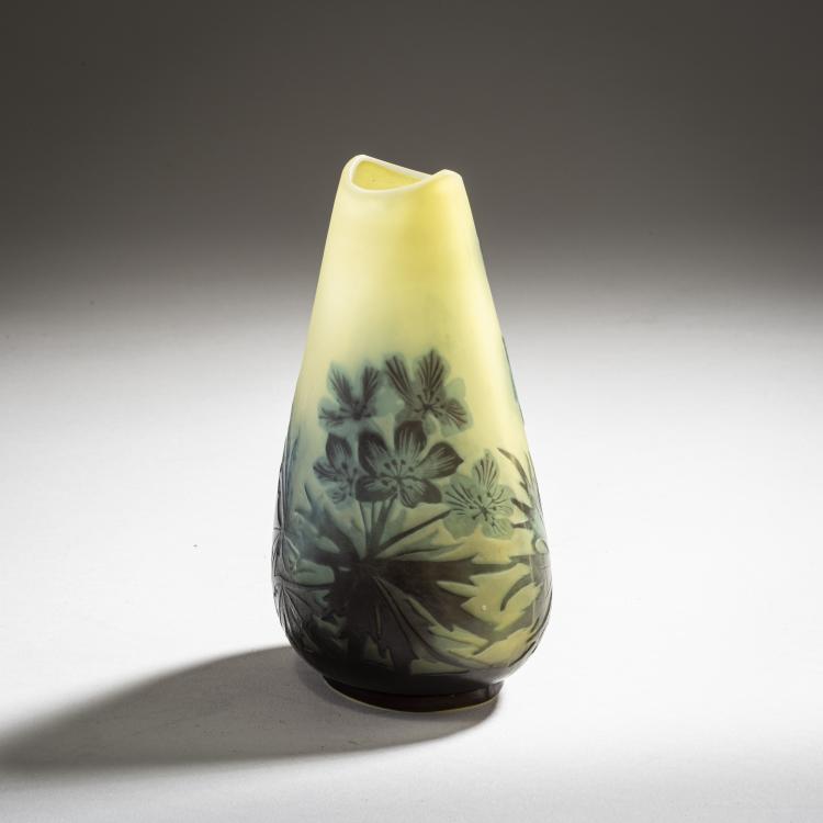 Bild 1 zu Objekt, Vase 'Geranium des Pr&eacute;s', 1908-14, Gall&eacute;, Etablissements, Nancy, 150B 200