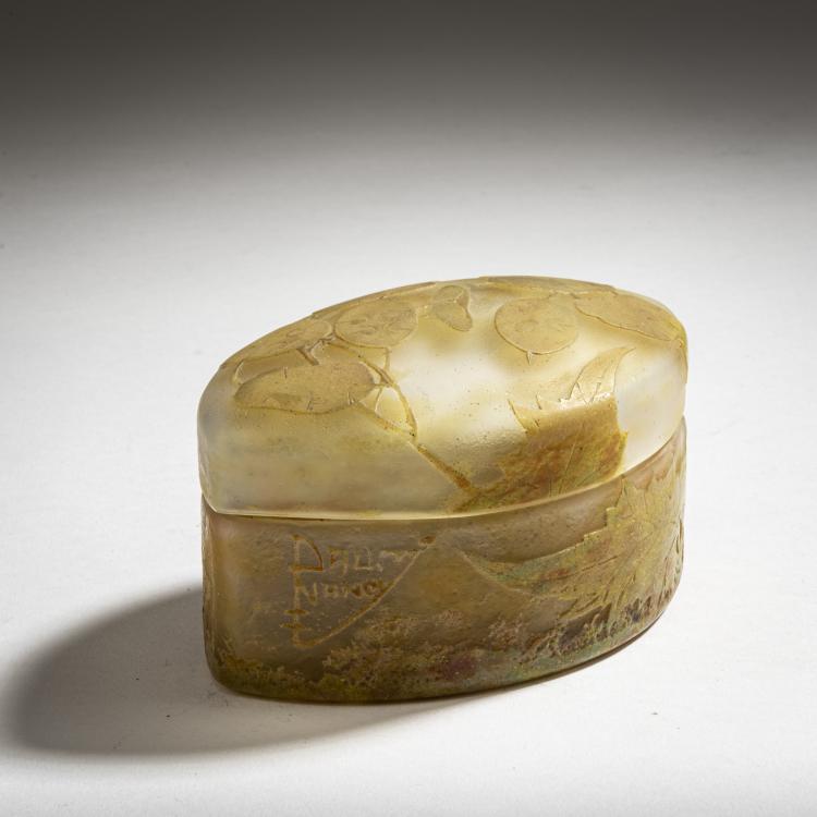 Hauptbild zu Objekt, Deckeldose 'Monnaie du Pape', um 1910, Daum Fr&egrave;res, Nancy, 150B 157
