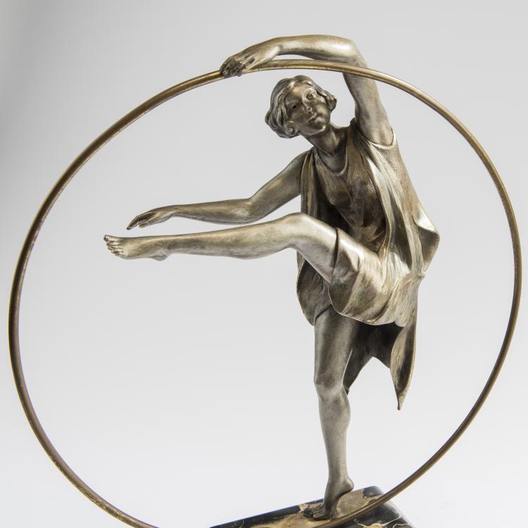 Bild 4 zu Objekt, 'Georgische T&auml;nzerin', um 1925, 150B 344
