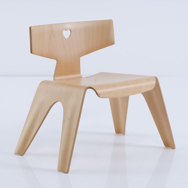 Bild 3 zu Objekt, Children's chair, 1945, Charles Eames,Ray Eames, Vitra, Weil am Rhein, 152B 398