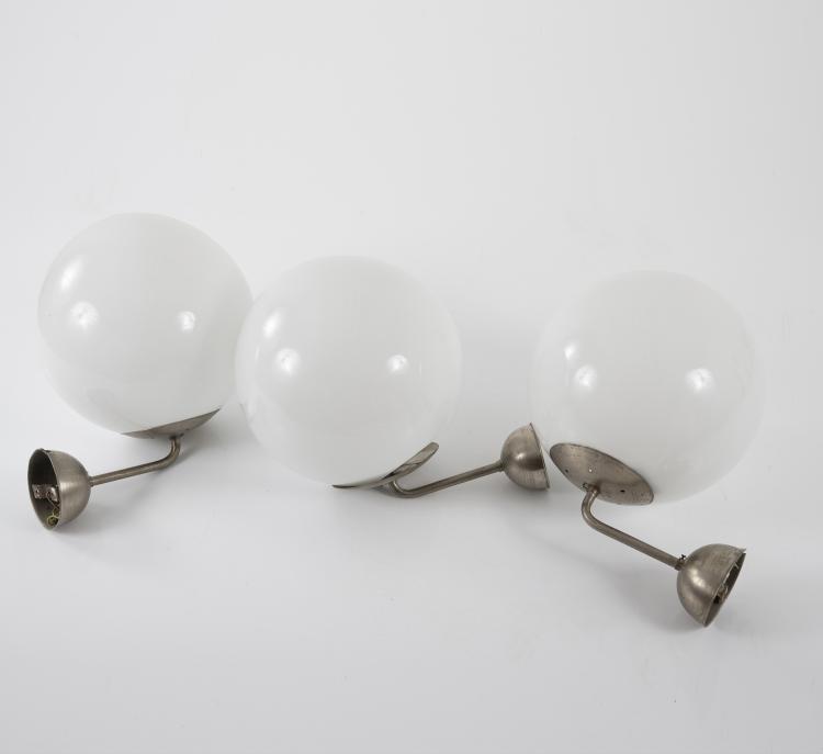 Hauptbild zu Objekt, Three wall lights, 1930s, Deutschland, 151A 52