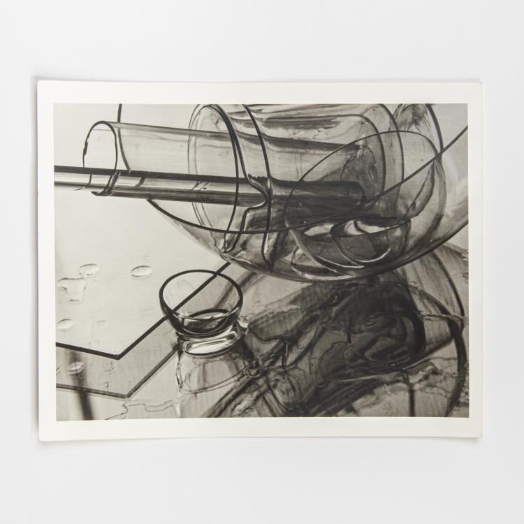 Hauptbild zu Objekt, 'Glass' (study), 1929 (printed later), Willy Zielke, 151A 25