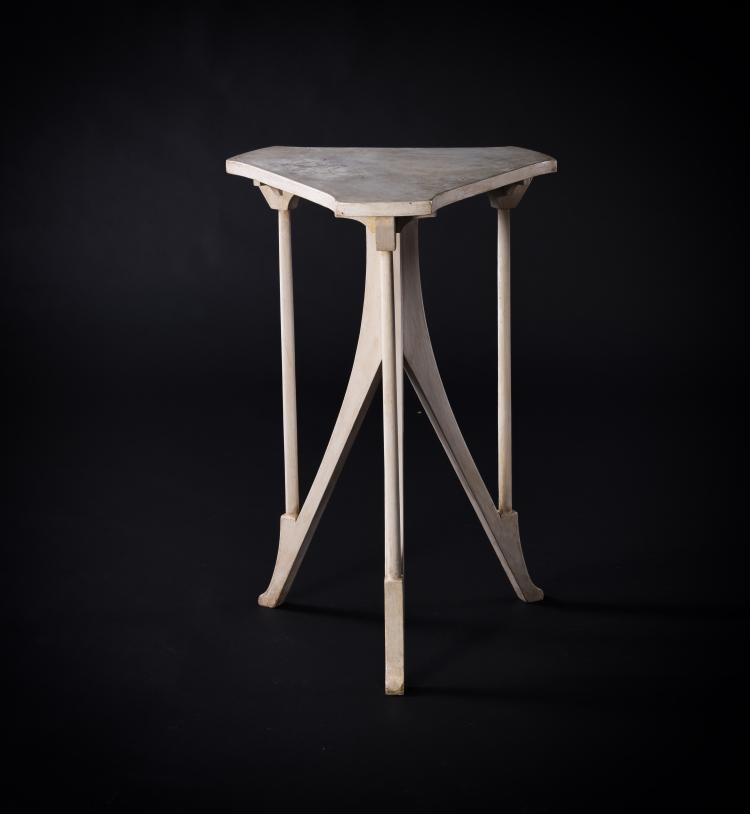 Bild 5 zu Objekt, Side table 'Haus Riemerschmid, Pasing', 1898/99, Richard Riemerschmid, Dresdner Werkst&auml;tten, Dresden-Hellerau, 151A 6