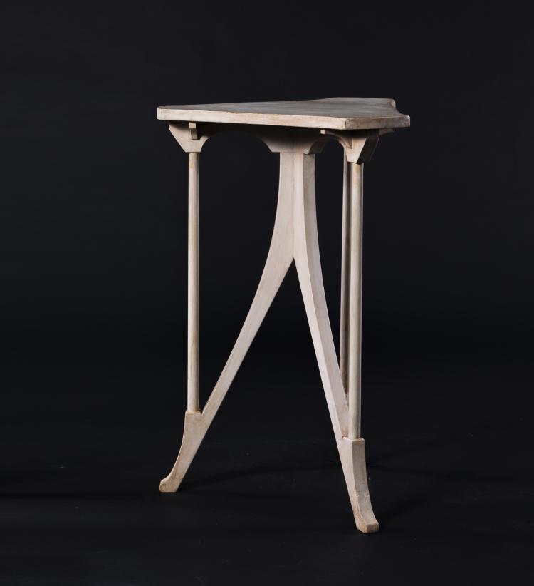 Bild 3 zu Objekt, Side table 'Haus Riemerschmid, Pasing', 1898/99, Richard Riemerschmid, Dresdner Werkst&auml;tten, Dresden-Hellerau, 151A 7