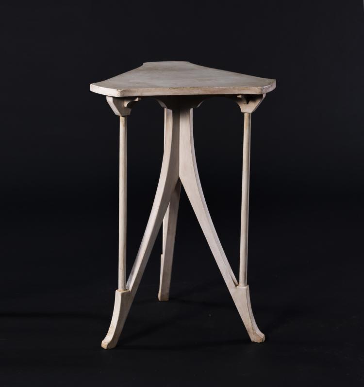 Bild 4 zu Objekt, Side table 'Haus Riemerschmid, Pasing', 1898/99, Richard Riemerschmid, Dresdner Werkst&auml;tten, Dresden-Hellerau, 151A 7