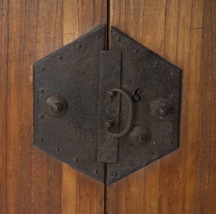 Bild 5 zu Objekt, 'Tansu', chest of drawers, 19th century, Japan, 151A 186