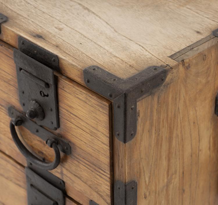 Bild 8 zu Objekt, 'Tansu', chest of drawers, 19th century, Japan, 151A 186