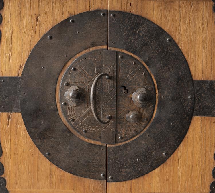 Bild 2 zu Objekt, 'Kannon-Biraki-Isho-dansu Tansu', chest of drawers, c. 1850, Japan, 151A 184