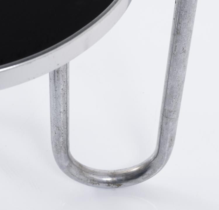 Bild 4 zu Objekt, Side table, c. 1939, Mauser-Werke, Waldeck, 151A 196