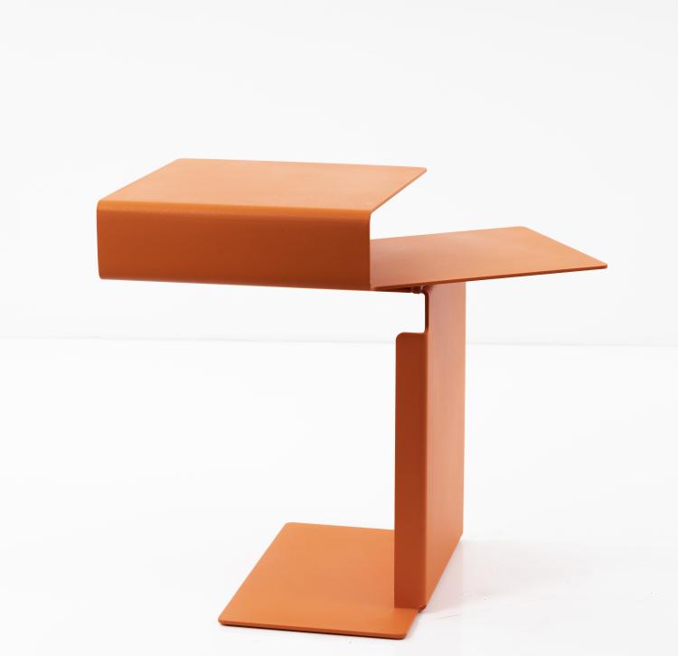 Bild 3 zu Objekt, 'DIANA F' side table, 2002, Konstantin Grcic, ClassiCon, M&uuml;nchen, 151A 230