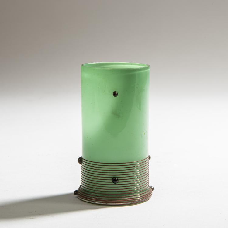 Hauptbild zu Objekt, Small vase, 1905-12, Beck, Jean, M&uuml;nchen, 151A 190