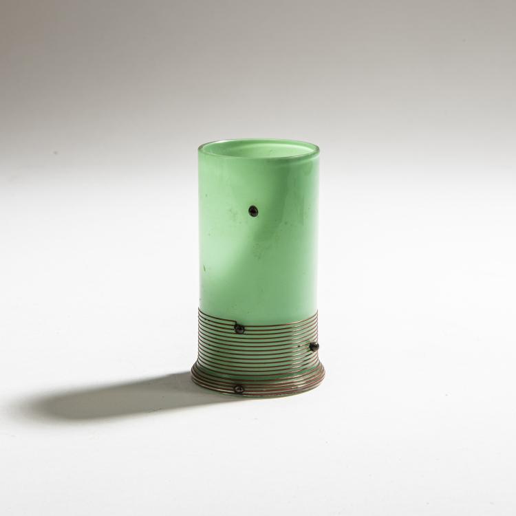 Bild 1 zu Objekt, Small vase, 1905-12, Beck, Jean, M&uuml;nchen, 151A 190