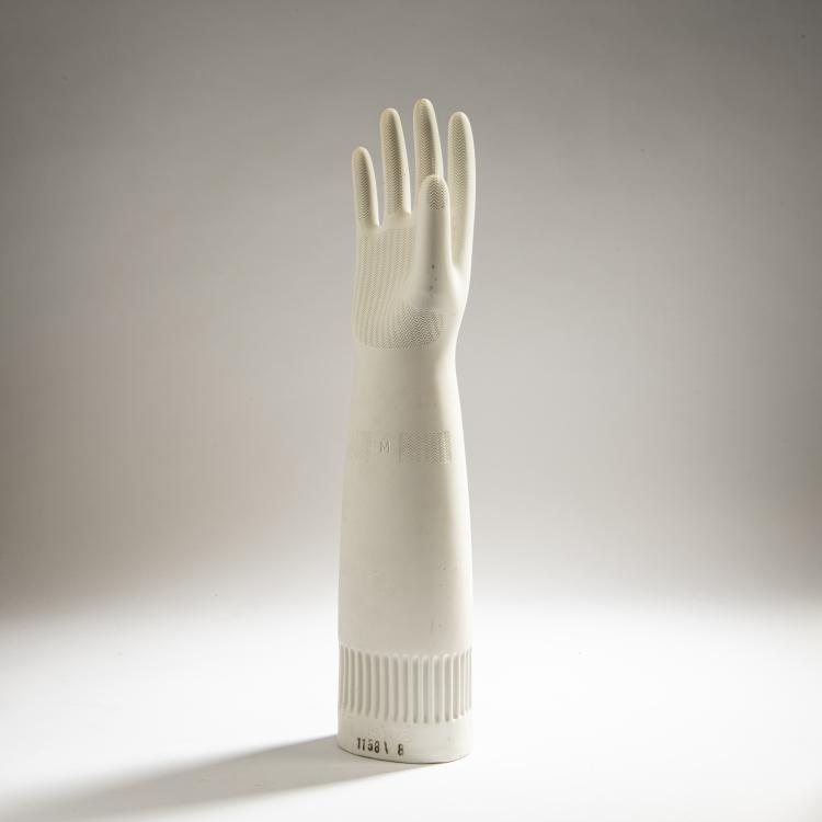 Hauptbild zu Objekt, Glove tensioner, 1950s, Hoechst Ceram Tech, Marktredwitz, 151A 207