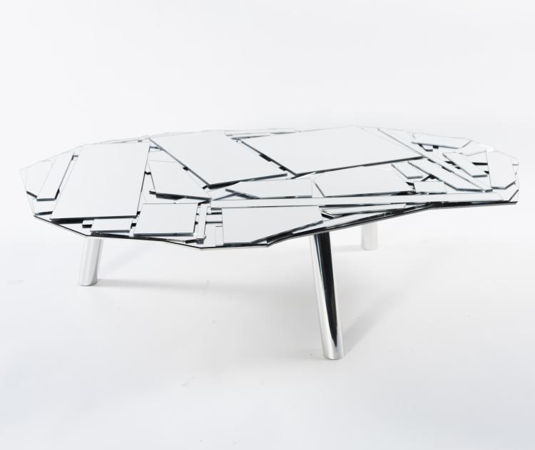 Bild 2 zu Objekt, Lounge table 'Brasilia', 2005, Edra, Mailand, 151B 601