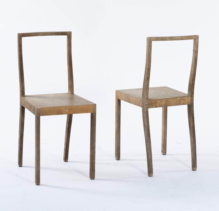 Bild 1 zu Objekt, Zwei St&uuml;hle 'Ply-Chair', 1988, Jasper Morrison, Vitra, Weil am Rhein, 151B 568