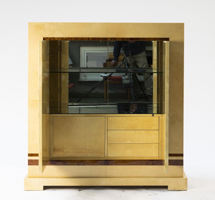 Bild 1 zu Objekt, Drinks cabinet, c. 1970, Aldo Tura, Tura, Mailand, 151B 525