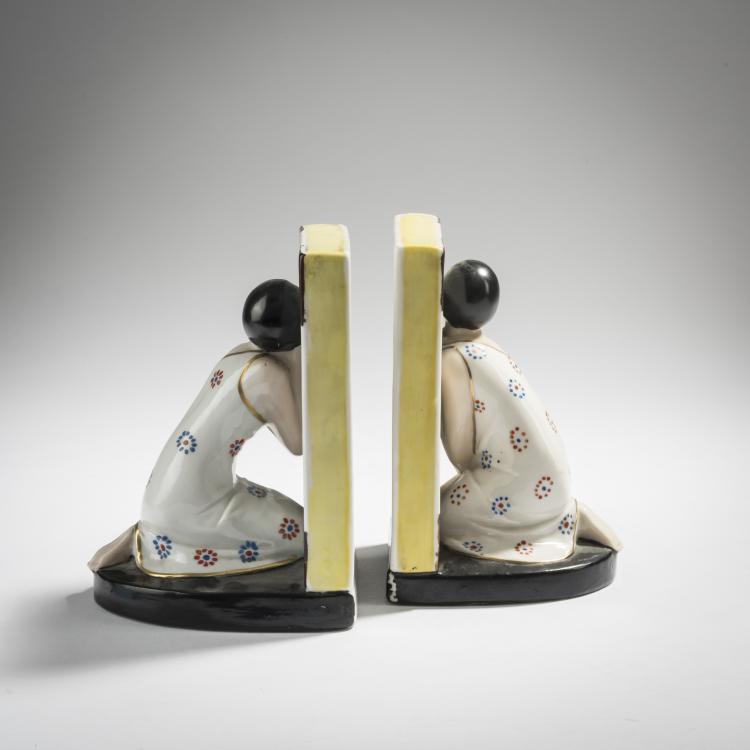 Bild 2 zu Objekt, Pair of bookends with a female figure, c. 1928, Frankreich, 153C 501