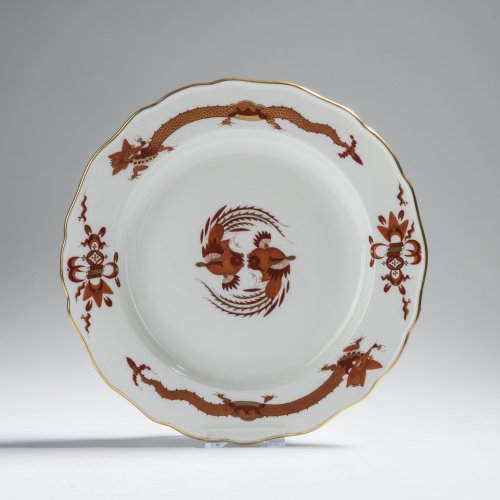 Decorative plate 'Coral Court Dragon', 1924-33