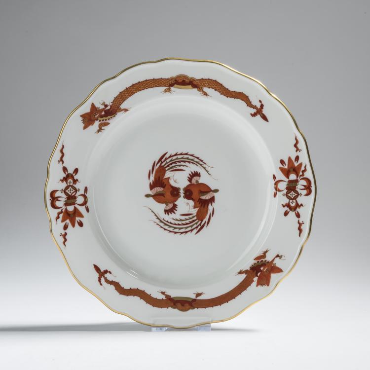 Hauptbild zu Objekt, Decorative plate 'Coral Court Dragon', 1924-33, Meissen, StPM, 153C 557
