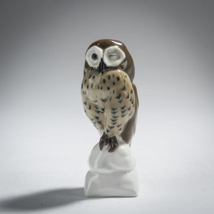 Hauptbild zu Objekt, 'Brown Owl', 1909, Paul Walther, Meissen, KPM, 153C 556