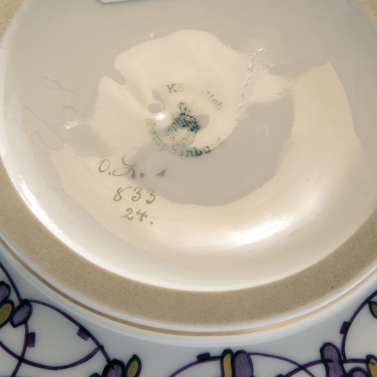 Bild 2 zu Objekt, '874' vase with handles,  d&eacute;cor '831', 1907, Adelbert Niemeyer, Nymphenburg, KPM, 153C 566