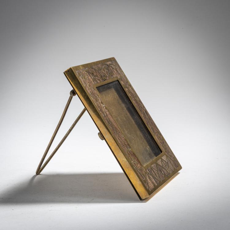 Bild 1 zu Objekt, Standing frame, c. 1910, Erhard & S&ouml;hne, Schw&auml;bisch Gm&uuml;nd, 153C 634