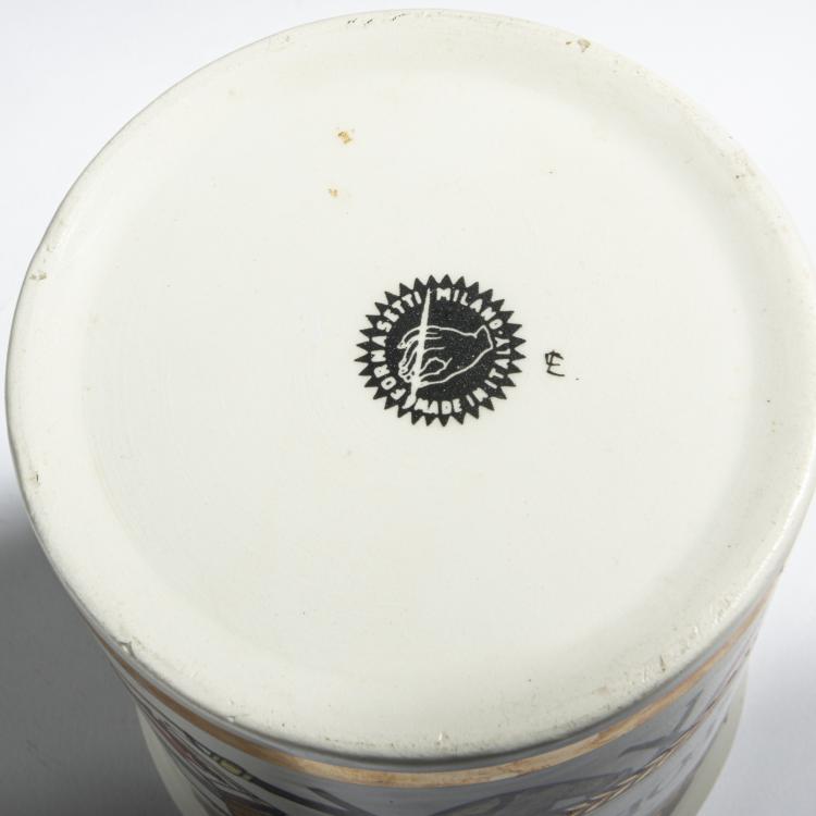 Bild 3 zu Objekt, Deckeldose 'Tobacco', 1960er Jahre, Piero Fornasetti, Fornasetti, Mailand, 152A 220