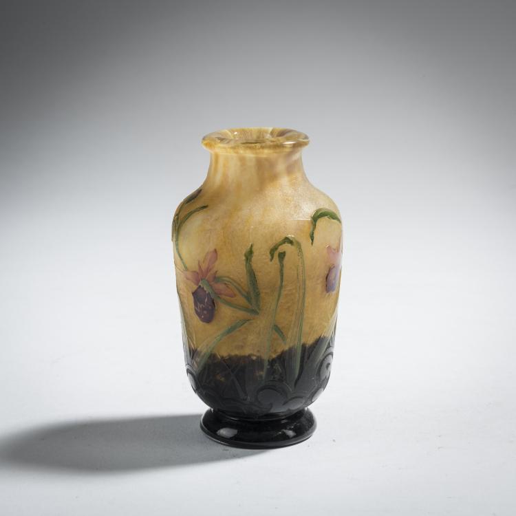 Bild 2 zu Objekt, Kleine Vase 'Orchis, Mouches et Abeilles', 1906, Henri Berg&eacute;, Daum Fr&egrave;res, Nancy, 153B 124