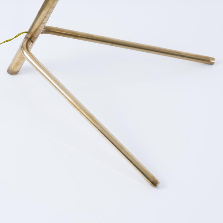 Bild 1 zu Objekt, Floor lamp, c. 1955, Giuseppe Ostuni (attributed), Oluce, Mailand (zugeschrieben), 152A 63