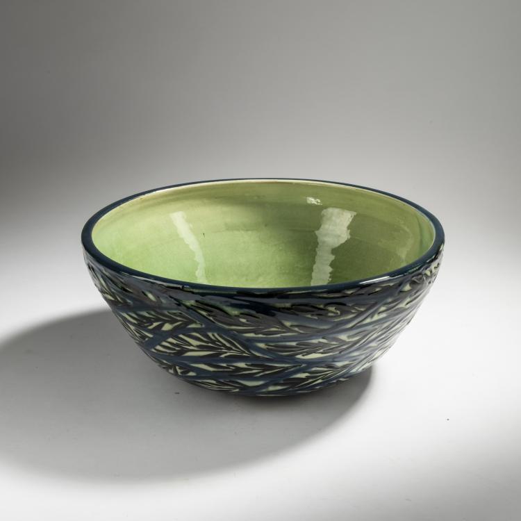 Bild 1 zu Objekt, Bowl 'Branch', 1921-23, Max Laeuger, Karlsruhe, Majolikamanufaktur, 153C 550