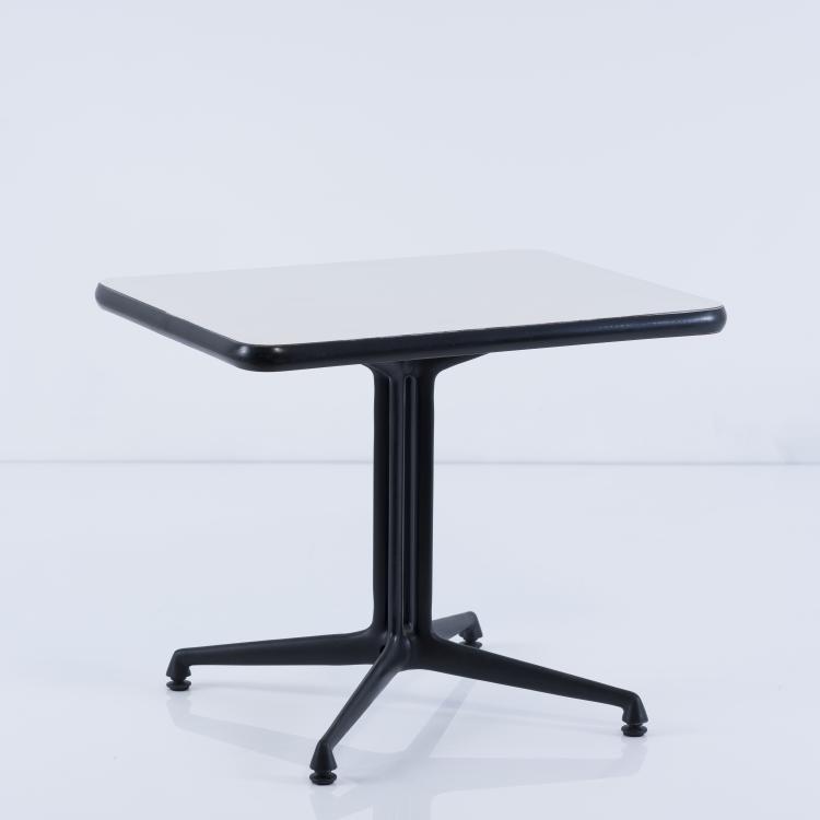 Hauptbild zu Objekt, Side table 'LaFonda', 1961, Charles Eames,Ray Eames, Miller, Herman,  Zeeland, 152B 535
